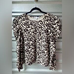 Leopard Print Puff Sleeve Top